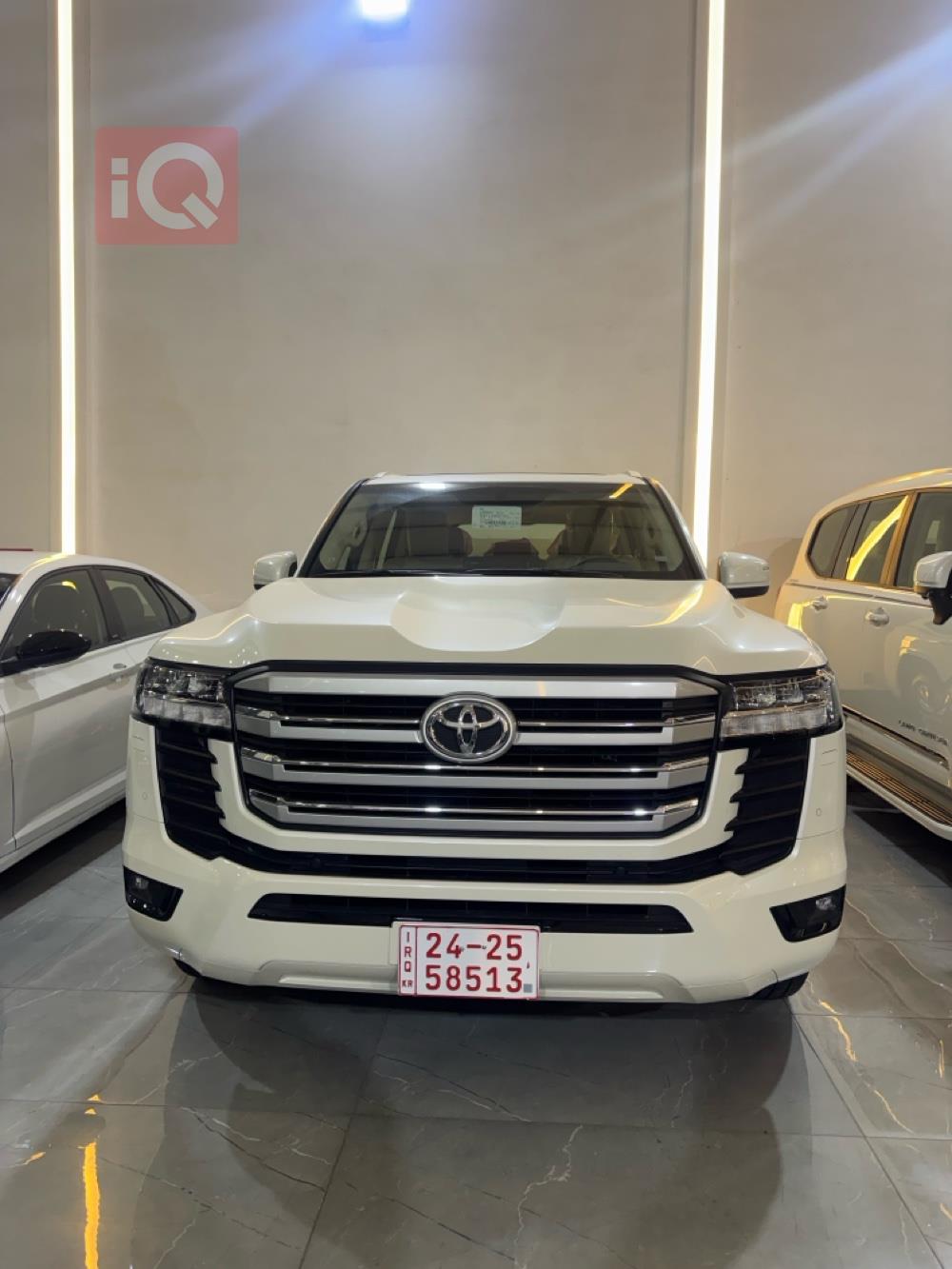 تويوتا لاندكروزر